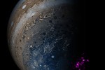 Flitsende lichten in de luchten van Jupiter